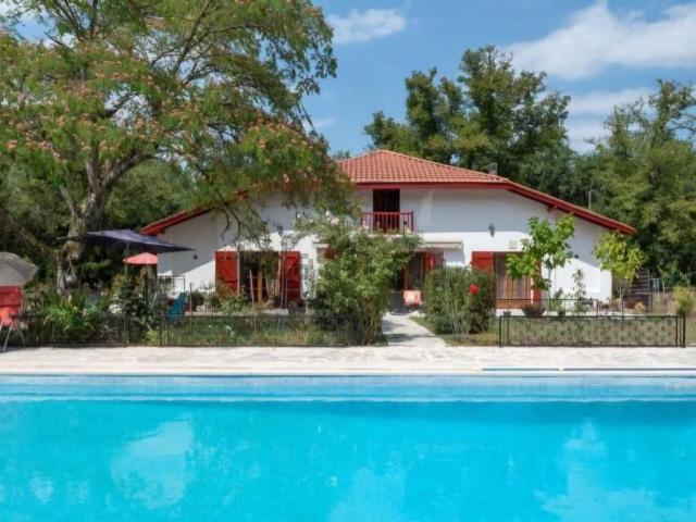 Maison, Saint Avit