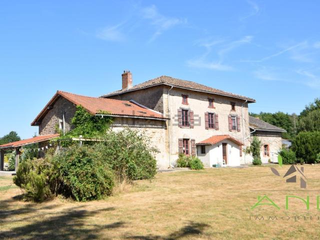 Maison, Saint Bazile