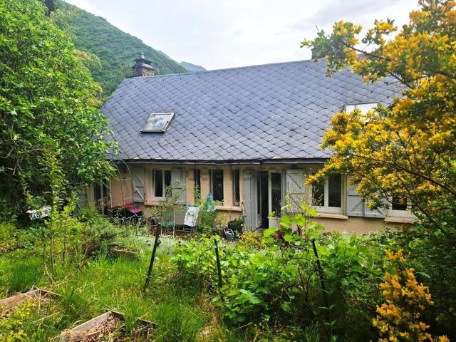 Maison, Saint Béat Lez
