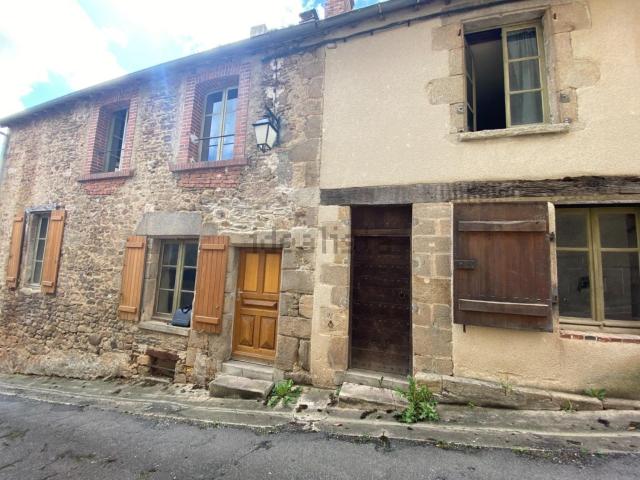 Maison, Saint Benoît du Sault