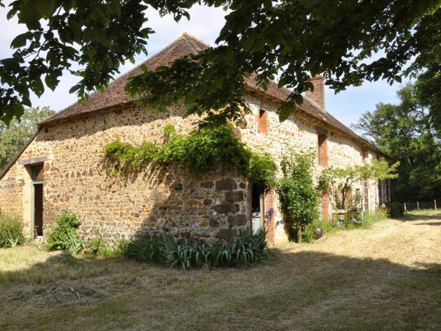 Maison, Saint Benoît du Sault
