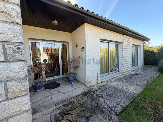 Maison, Saint Benoît