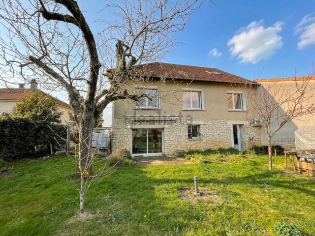 Maison, Saint Benoît