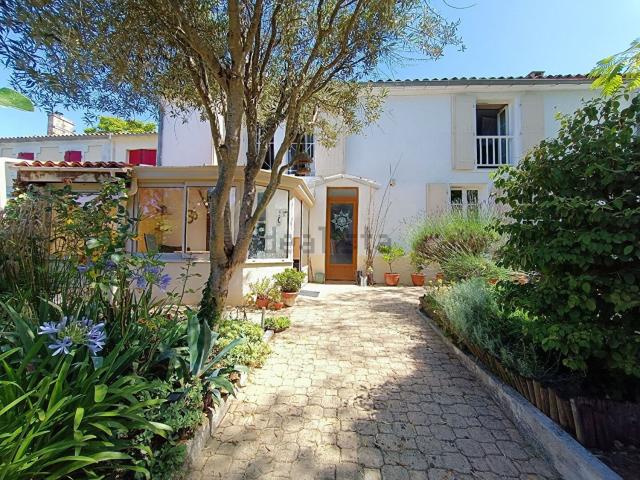 Maison, Saint Brice
