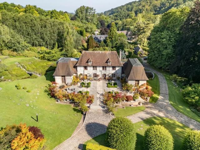Maison, Saint Gatien des Bois
