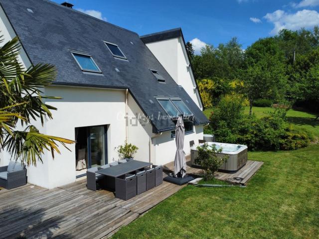 Maison, Saint Gatien des Bois