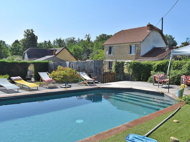 Maison, Saint Geniès