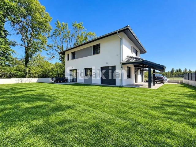 Maison, Saint Genis Pouilly