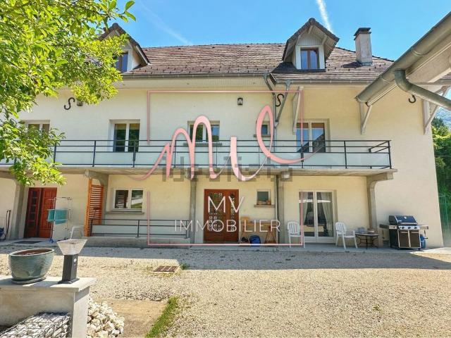 Maison, Saint Geoire en Valdaine
