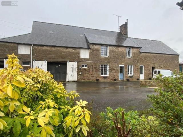 Maison, Saint Georges de Reintembault