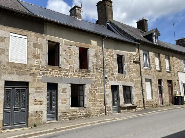 Maison, Saint Georges de Reintembault