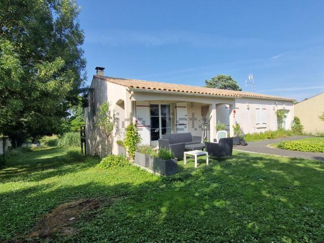 Maison, Saint Georges du Bois