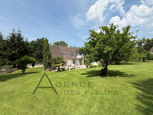 Maison Saint Germain De Pasquier 7 pièce s 4298 M2 de terrain