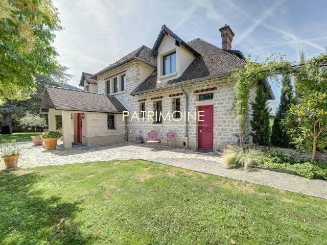 Maison Saint Germain En Laye 10 pièce s 450 m2 450m² Saint Germain en Laye
