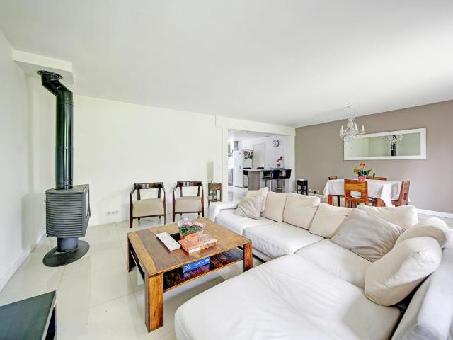 Maison Saint Germain En Laye 7 pièce s 134.92 m2 135m² Saint Germain en Laye