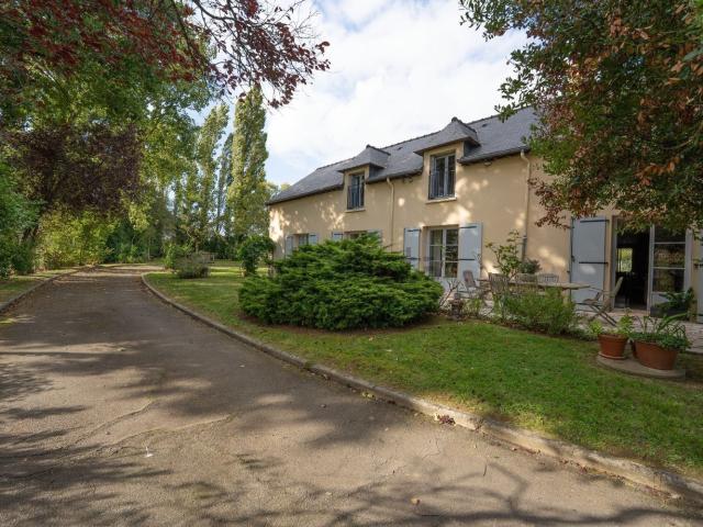 Maison, Saint Grégoire