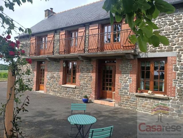 Maison, Saint Domineuc