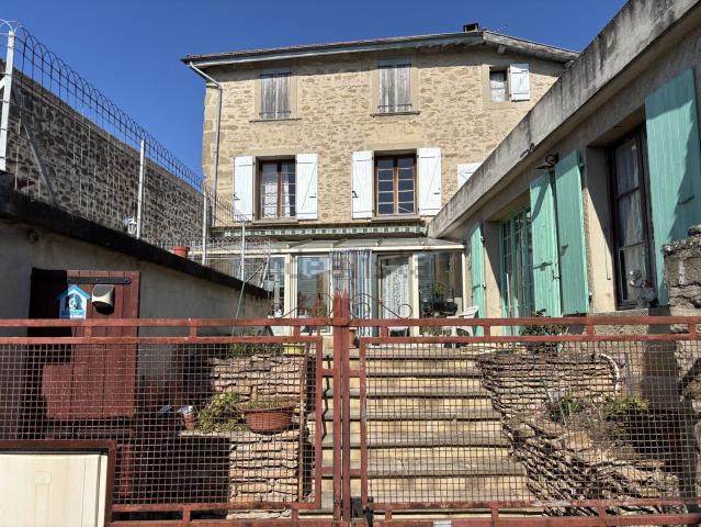 Maison, Saint Donat sur l&apos Herbasse