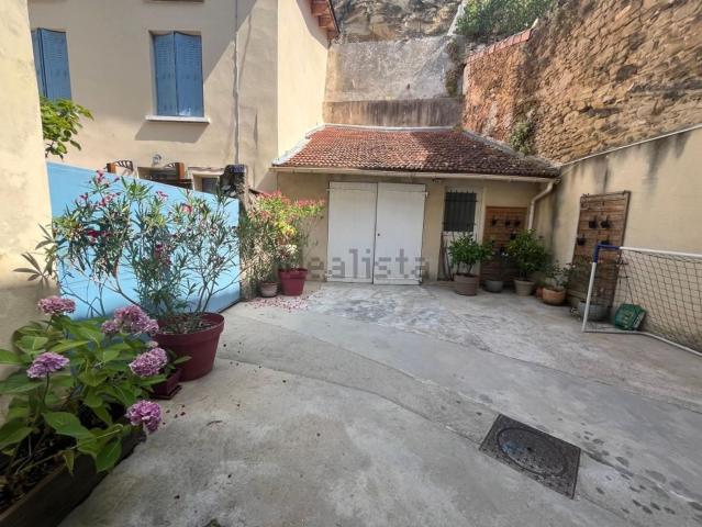 Maison, Saint Donat sur l&apos Herbasse