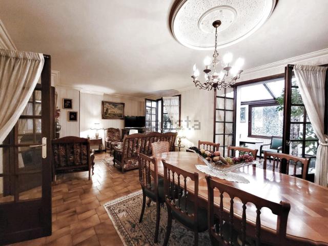 Maison, Saint Denis