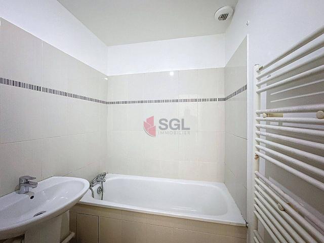 Maison Saint Denis 4 pièce s 80.35 m2