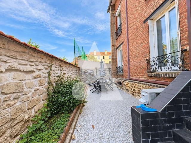 Maison, Saint Denis