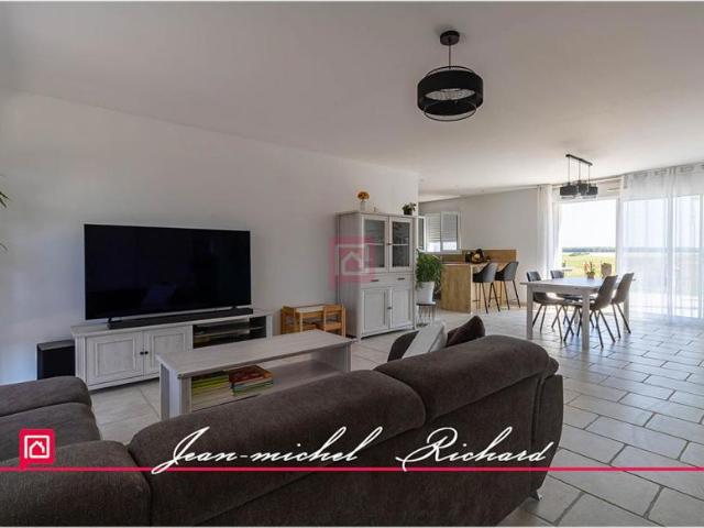 Maison Saint Denis Sur Loire 5 pièces 126 m2
