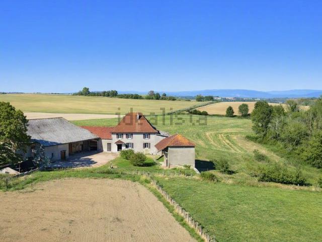 Maison, Saint Didier de la Tour