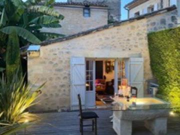 Maison T2 35 m² 890 avec parking