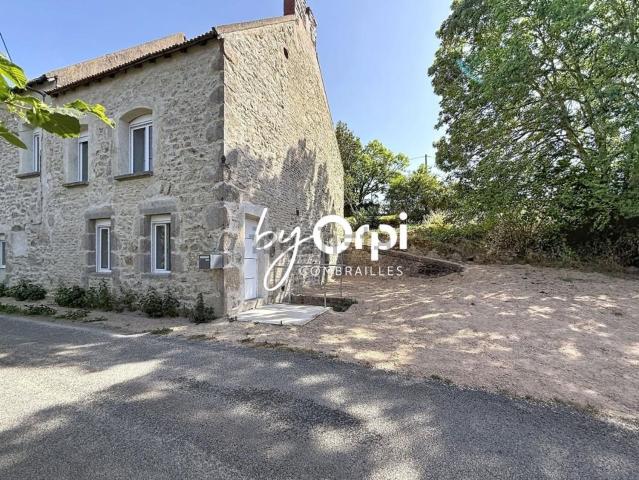 Maison, Saint Éloy les Mines