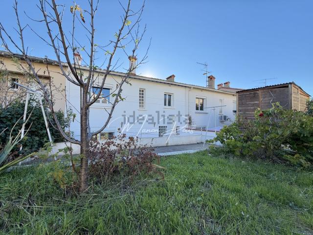 Maison, Saint Estève