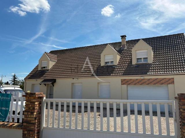 Maison, Saint Escobille