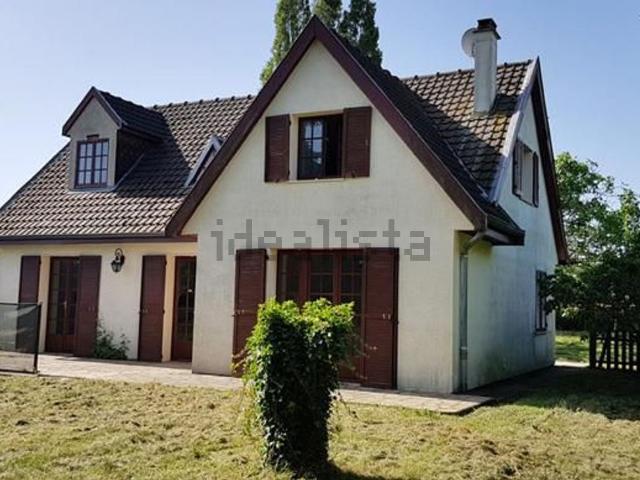 Maison, Saint Forget