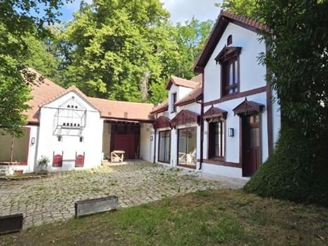 Maison, Saint Forget