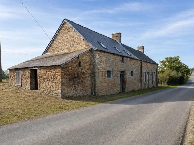 Maison, Saint Fraimbault
