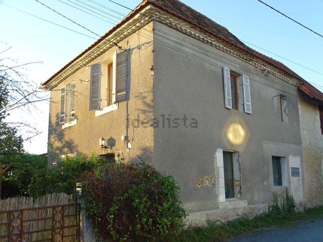 Maison, Saint Front de Pradoux