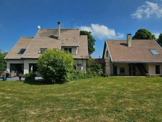 Maison, Saint Fuscien