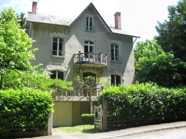 Maison, Saint Honoré les Bains