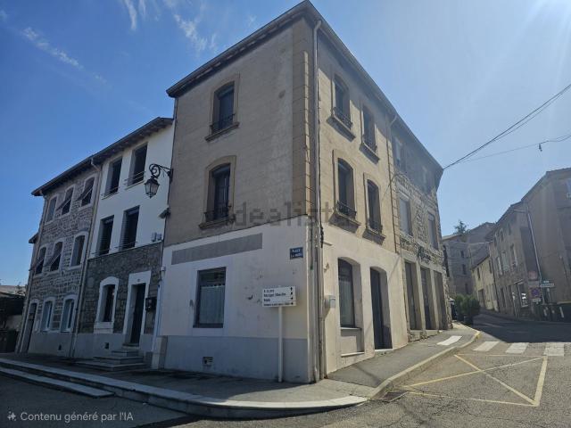 Maison, Saint Héand