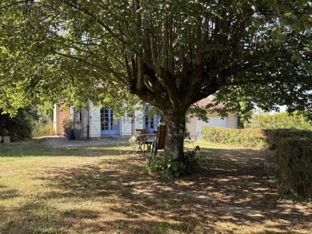Maison, Saint Hilaire Bonneval