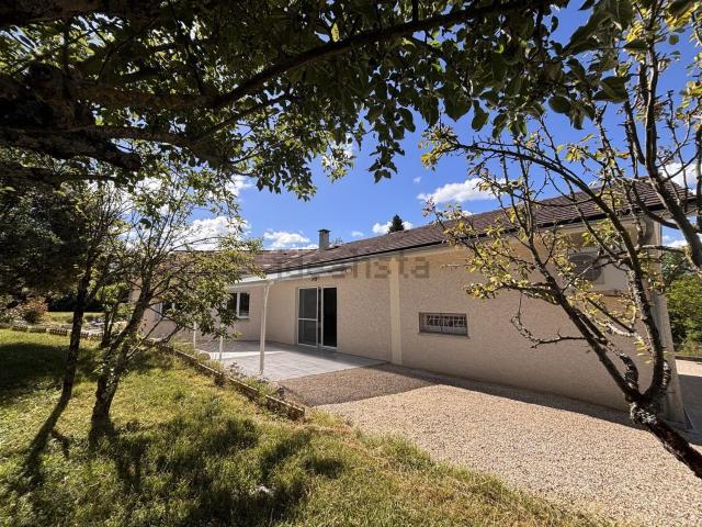Maison, Saint Hilaire de la Côte