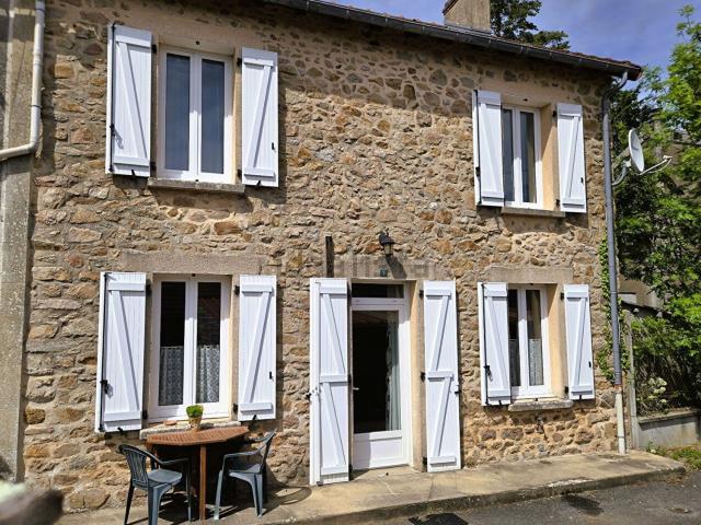 Maison, Saint Hilaire la Treille