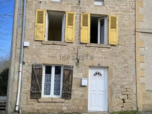 Maison, Saint Hilaire le Château