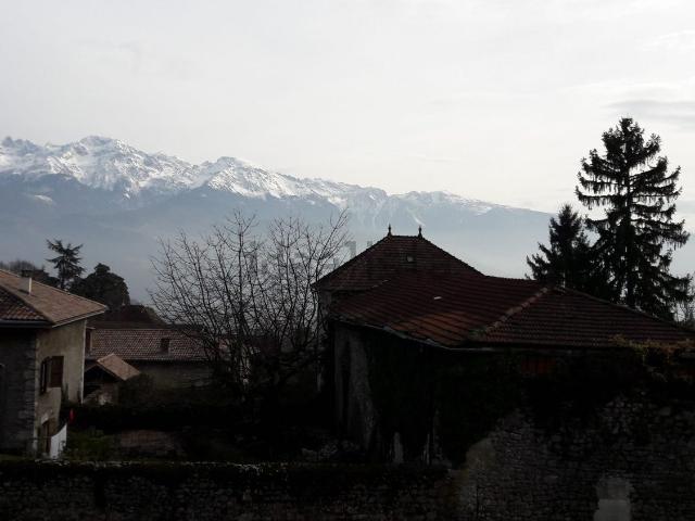 Maison, Saint Ismier