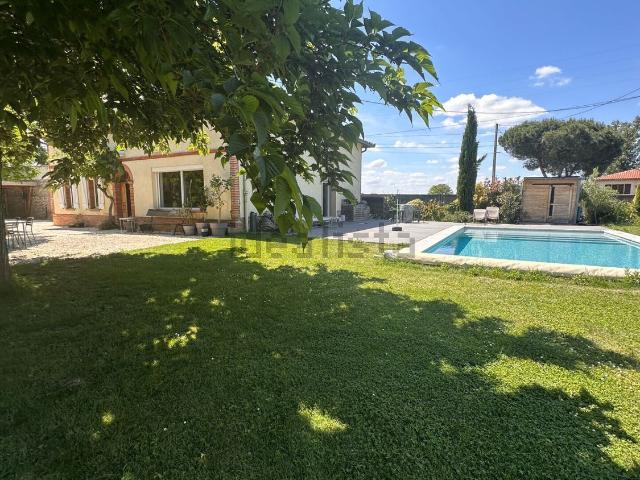 Maison, Saint Jory