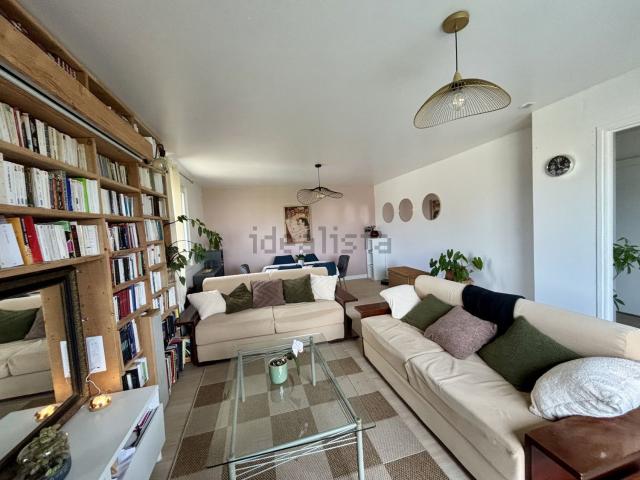 Maison, Saint Jory