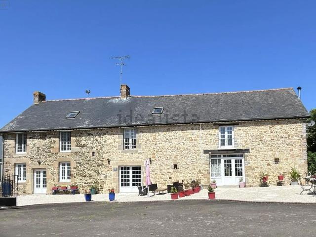 Maison, Saint James