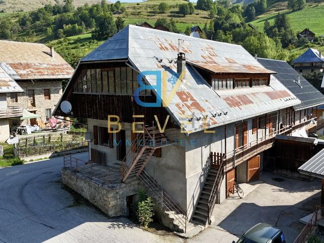 Maison, Saint Jean d&apos Arves