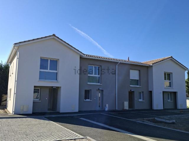 Maison, Saint Jean d&apos Illac