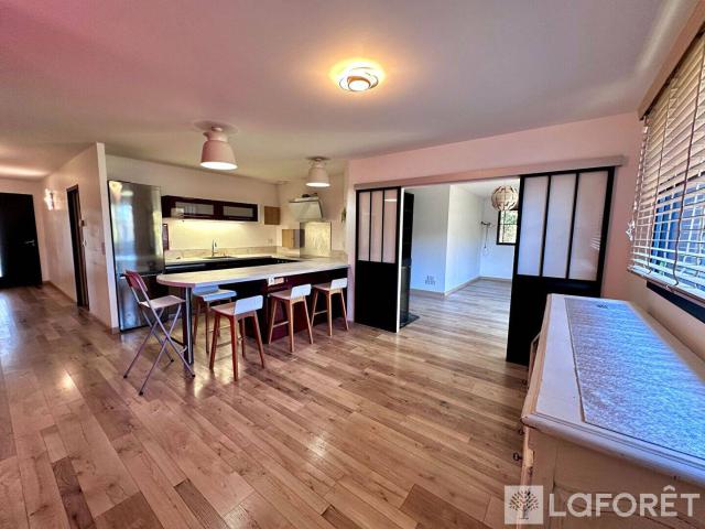Maison Saint Jean D Illac 6 pièces 115.5 m²
